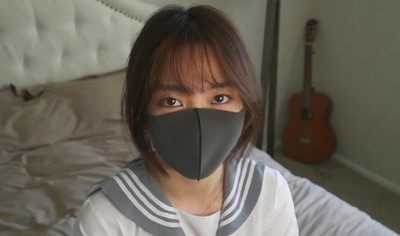 Молодая азиатка, проживающая у взрослого мужчины, нашла способ расплатиться за аренду.